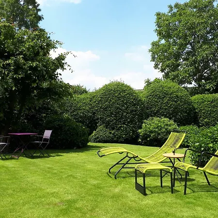 Veado 4* Turnhout